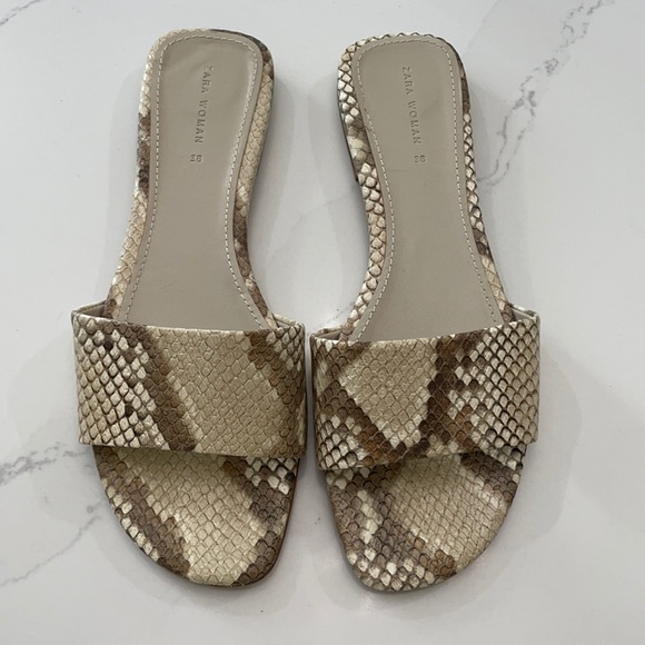 Zara Sandals 38